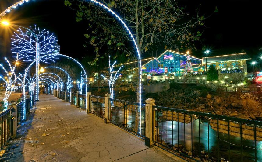 Pinnacle Vista Holiday Home Sevierville Bagian luar foto